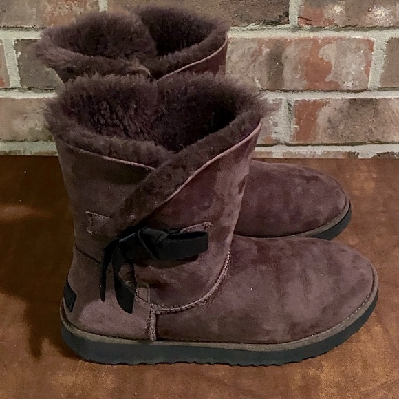 UGG Shoes - UGG DEMI CLASSIC